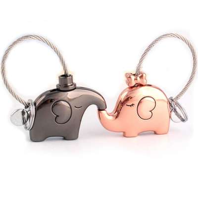 Valentine's Gift Christmas Present custom logo Original Fantastic Kissing Elephants Couples Keychains pendant for couple